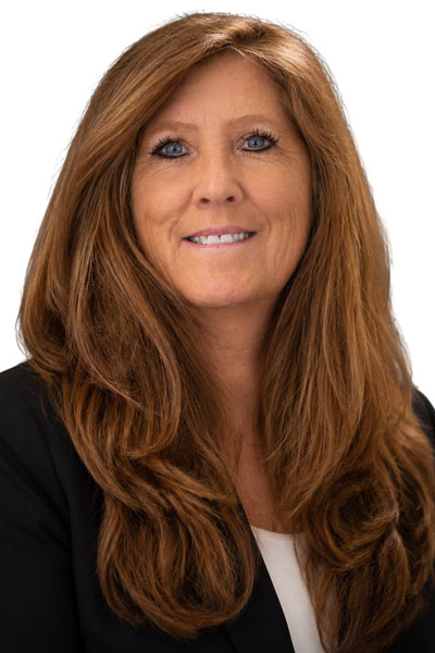 Vickie Dillenbeck of Maplewood Investments headshot